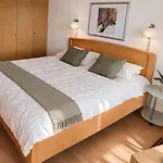 Lb3 Seeblick Haus Mit Direktem Seezugnag Am Ossiachersee Апартаменты