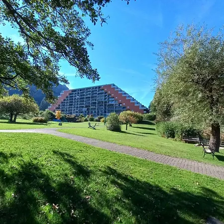 Lb3 Seeblick Haus Mit Direktem Seezugnag Am Ossiachersee * Landskron