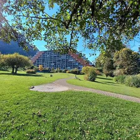 Lb3 Seeblick Haus Mit Direktem Seezugnag Am Ossiachersee Apartmán *