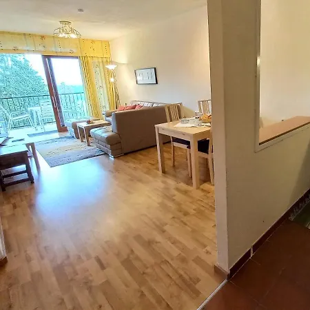 Lb3 Seeblick Haus Mit Direktem Seezugnag Am Ossiachersee Landskron