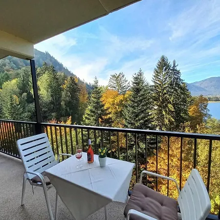 Lb3 Seeblick Haus Mit Direktem Seezugnag Am Ossiachersee * Landskron