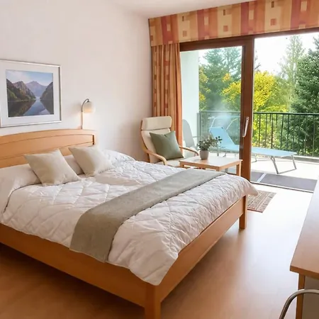 Lb3 Seeblick Haus Mit Direktem Seezugnag Am Ossiachersee Apartmán *